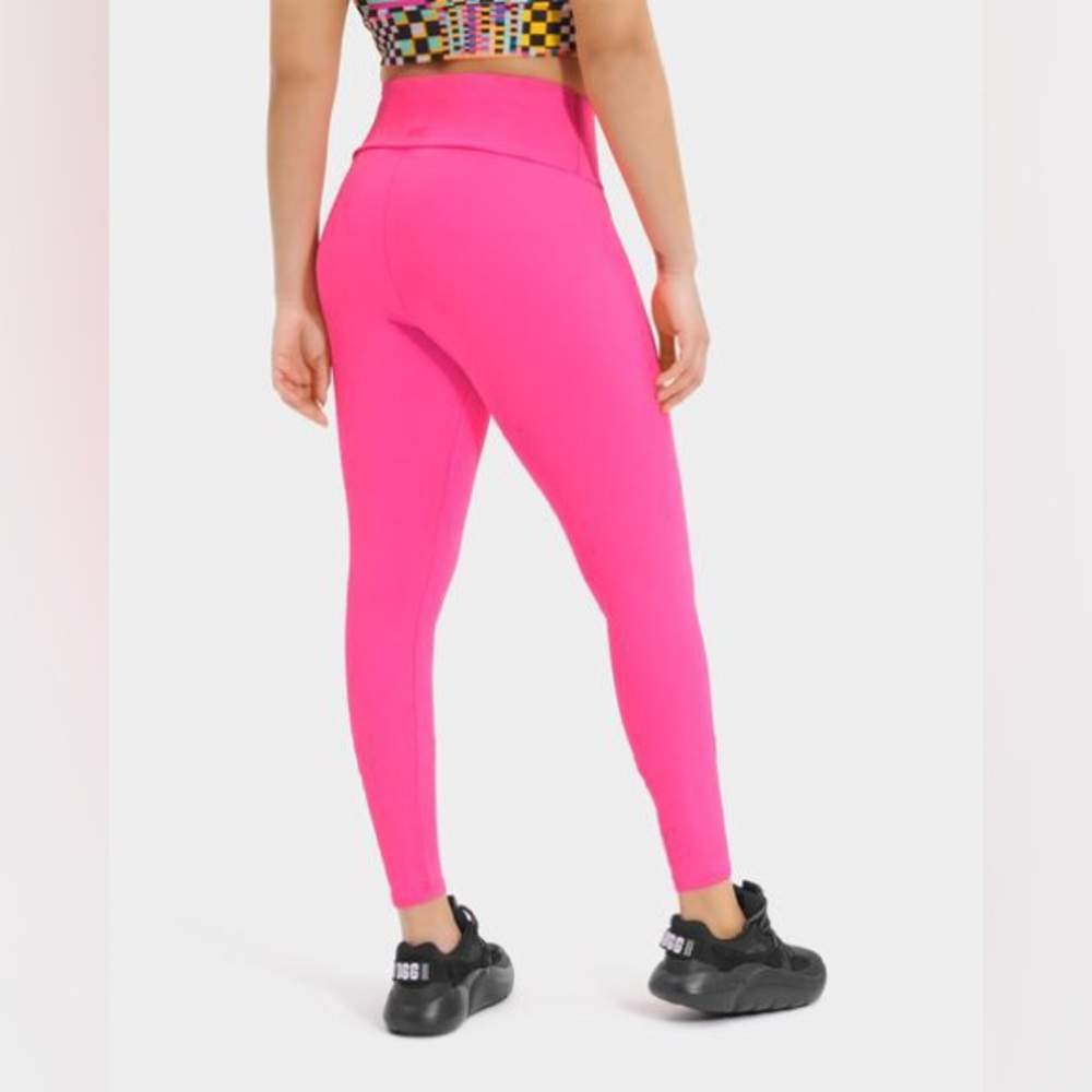 Ugg bright pink leggings